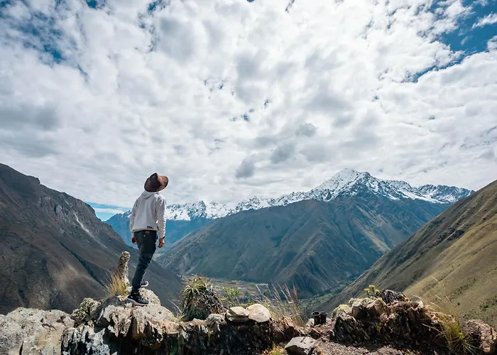 Stardome Spiritual Experience * Ollantaytambo